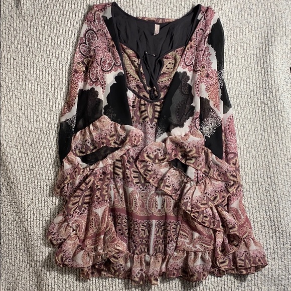 Free People Dresses & Skirts - Free People Flowy Lined Dress